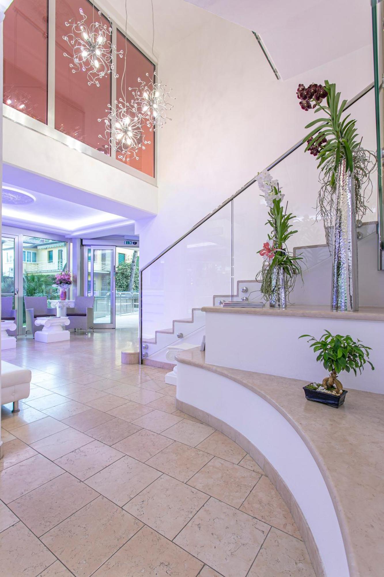 Boutique Hotel Paradiso Bovelacci Морской Милан Экстерьер фото
