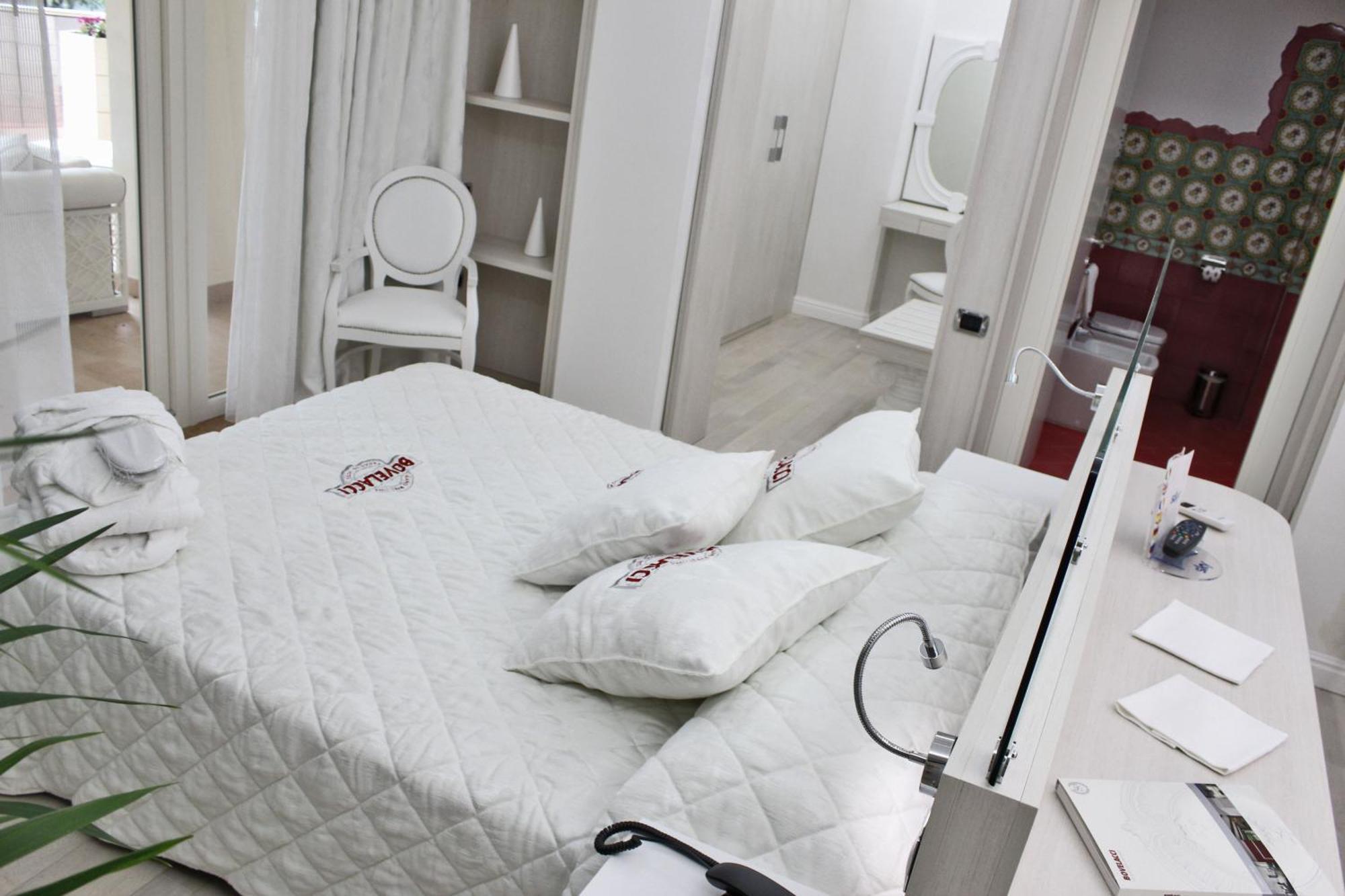 Boutique Hotel Paradiso Bovelacci Морской Милан Экстерьер фото